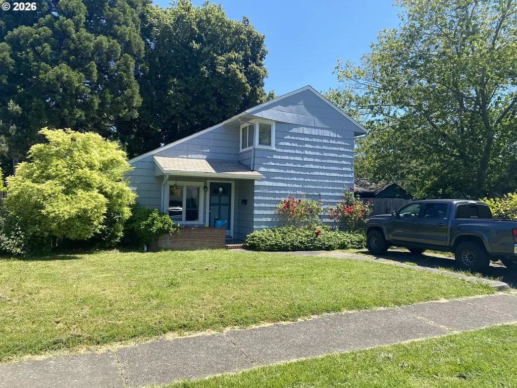 2963 Alder Street Eugene OR 97405