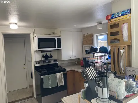 2963 Alder Street Eugene OR 97405