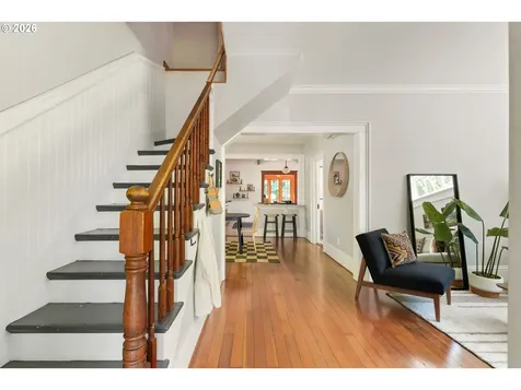1204 SE 34th Avenue Portland OR 97214