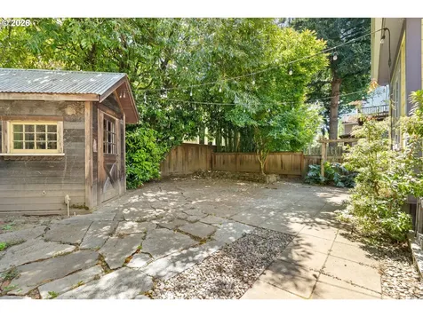 1204 SE 34th Avenue Portland OR 97214