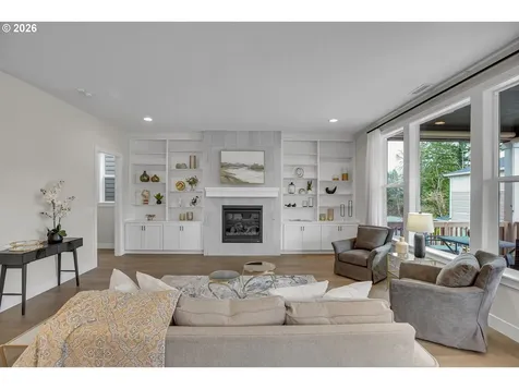 11808 NW Weaver Lane Portland OR 97229