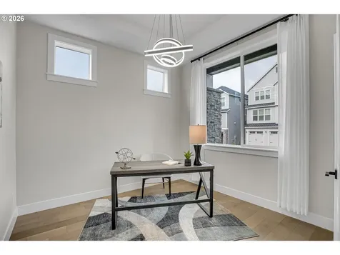 11808 NW Weaver Lane Portland OR 97229
