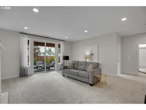 11808 NW Weaver Lane Portland OR 97229