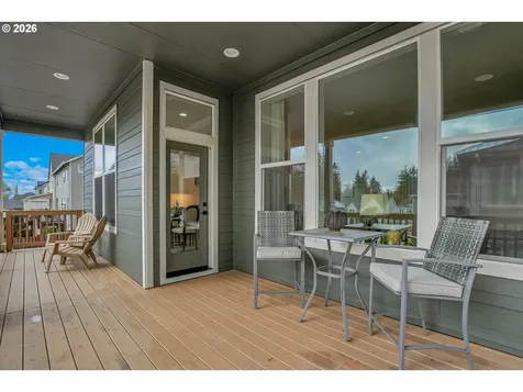 11808 NW Weaver Lane Portland OR 97229