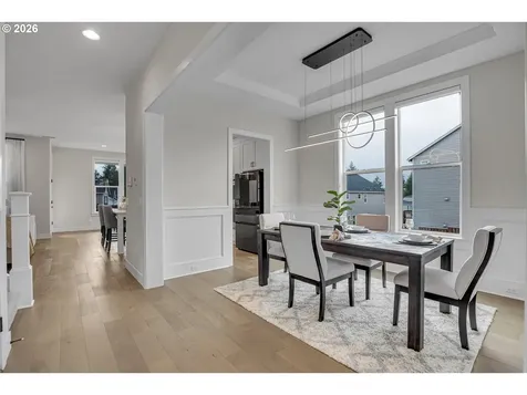 11808 NW Weaver Lane Portland OR 97229