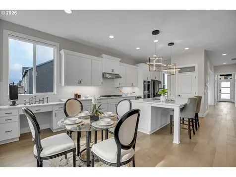 11808 NW Weaver Lane Portland OR 97229