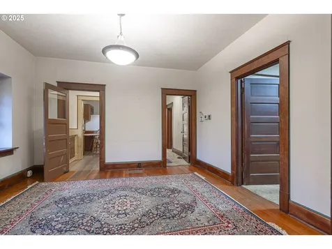 482 Ewald Avenue SE Salem OR 97302