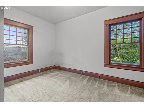 482 Ewald Avenue SE Salem OR 97302