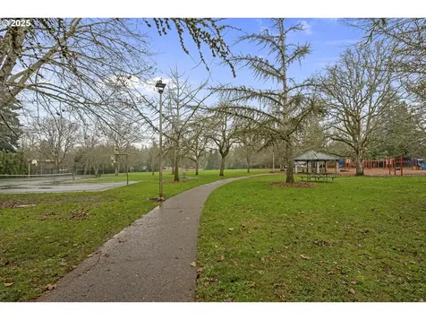 482 Ewald Avenue SE Salem OR 97302