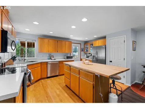 3218 SW Corbeth Lane Troutdale OR 97060