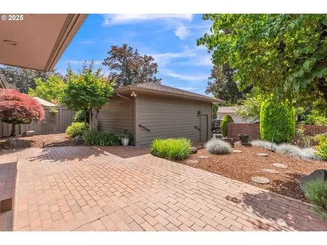 8085 SW Fairway Drive Wilsonville OR 97070