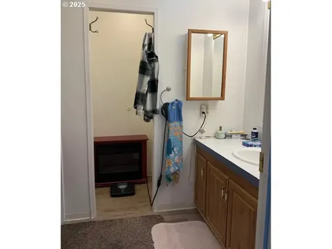 530 Shorepines Court Coos Bay OR 97420