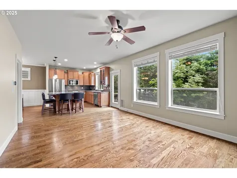 13243 SE Buford Court Portland OR 97236