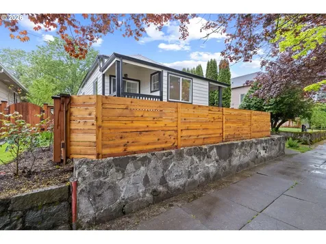 6023 N Amherst Street Portland OR 97203