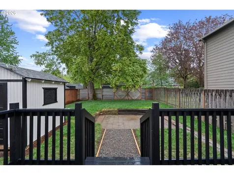 6023 N Amherst Street Portland OR 97203