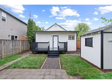 6023 N Amherst Street Portland OR 97203