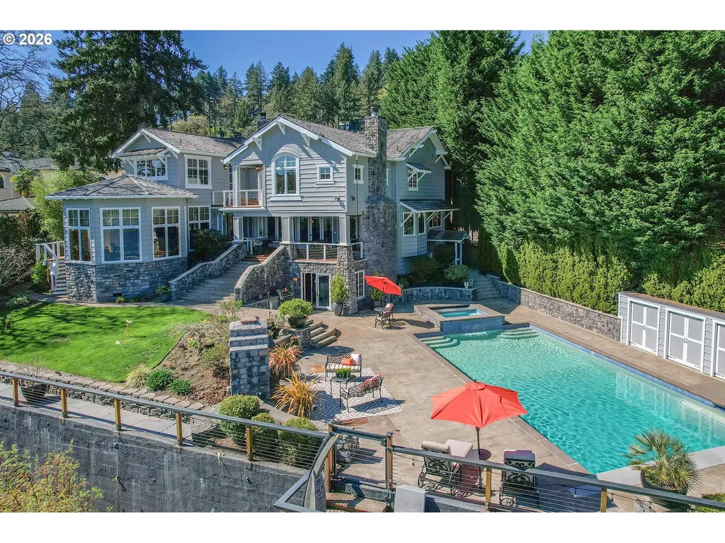12790 S Fielding Road Lake Oswego OR 97034