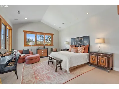12790 S Fielding Road Lake Oswego OR 97034