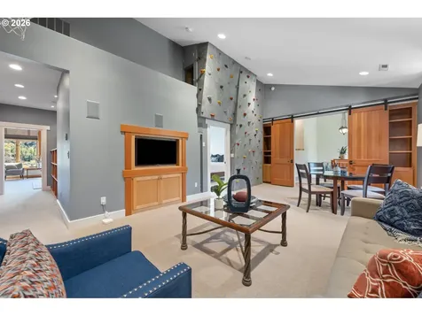 12790 S Fielding Road Lake Oswego OR 97034
