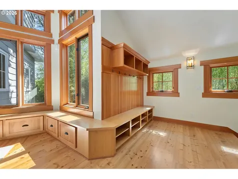 12790 S Fielding Road Lake Oswego OR 97034