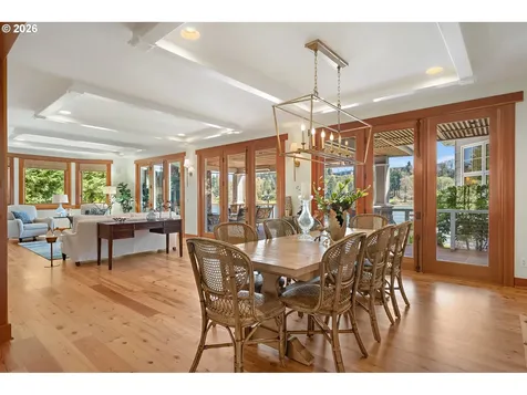 12790 S Fielding Road Lake Oswego OR 97034
