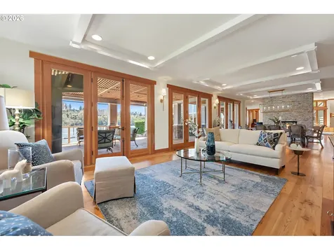 12790 S Fielding Road Lake Oswego OR 97034