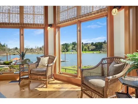 12790 S Fielding Road Lake Oswego OR 97034