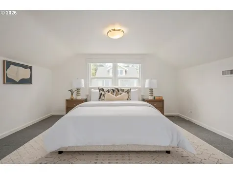 2031 Olive Street Eugene OR 97405
