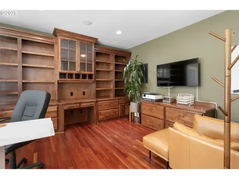 17677 Westview Drive Lake Oswego OR 97034