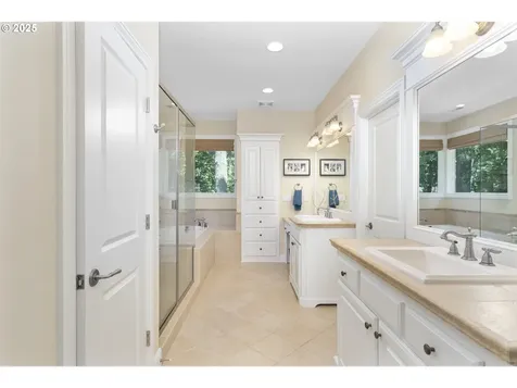 17677 Westview Drive Lake Oswego OR 97034