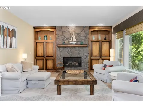 17677 Westview Drive Lake Oswego OR 97034