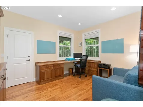 17677 Westview Drive Lake Oswego OR 97034