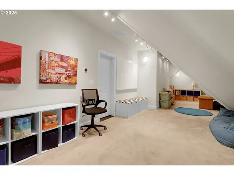 17677 Westview Drive Lake Oswego OR 97034