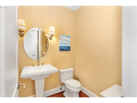 17677 Westview Drive Lake Oswego OR 97034