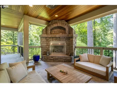 17677 Westview Drive Lake Oswego OR 97034