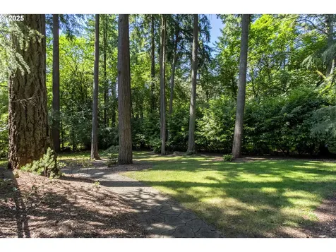 17677 Westview Drive Lake Oswego OR 97034