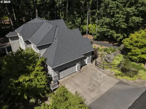 17677 Westview Drive Lake Oswego OR 97034
