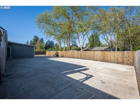 950 Coburg Road Eugene OR 97401