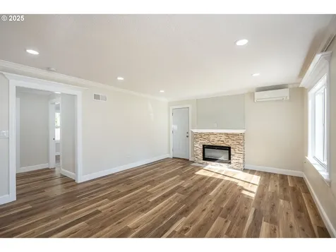 950 Coburg Road Eugene OR 97401