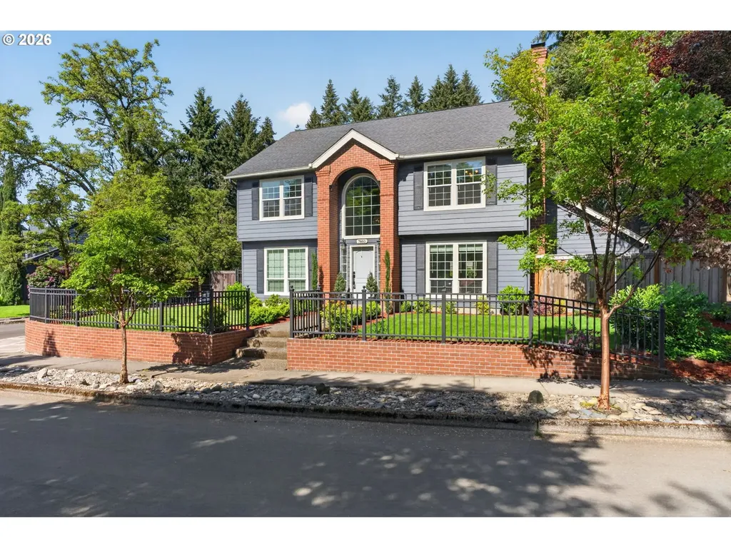 7860 SW Gearhart Drive Beaverton OR 97007