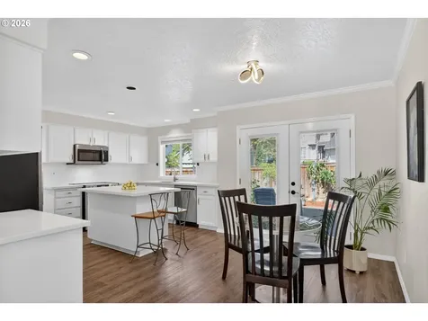 7860 SW Gearhart Drive Beaverton OR 97007