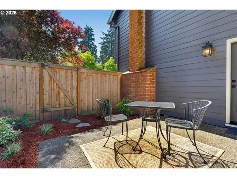 7860 SW Gearhart Drive Beaverton OR 97007