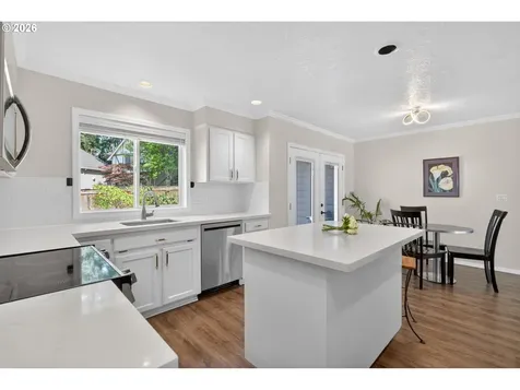 7860 SW Gearhart Drive Beaverton OR 97007