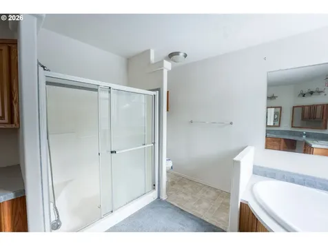 68954 E Cedar Hill Loop Welches OR 97067