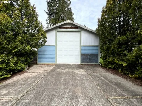 68954 E Cedar Hill Loop Welches OR 97067