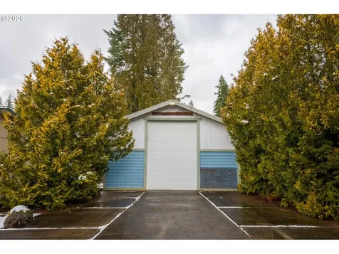 68954 E Cedar Hill Loop Welches OR 97067