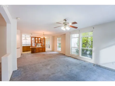 68954 E Cedar Hill Loop Welches OR 97067
