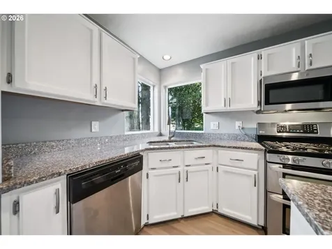 3302 NE Olympic Street Hillsboro OR 97124