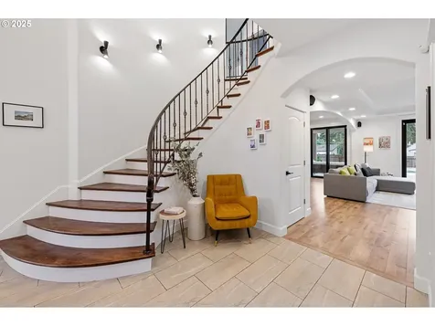 7831 SW Birch Street Portland OR 97223