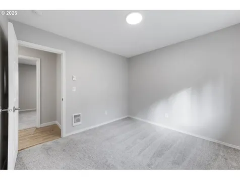 115 Lowrane Drive Kelso WA 98626